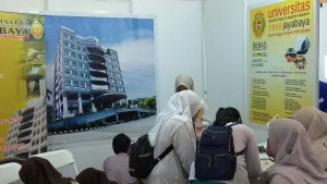 Sedang bingung memilih kampus yang tepat untuk masa depanmu? Tenang...